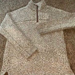 True Grift Sherpa Pull Over